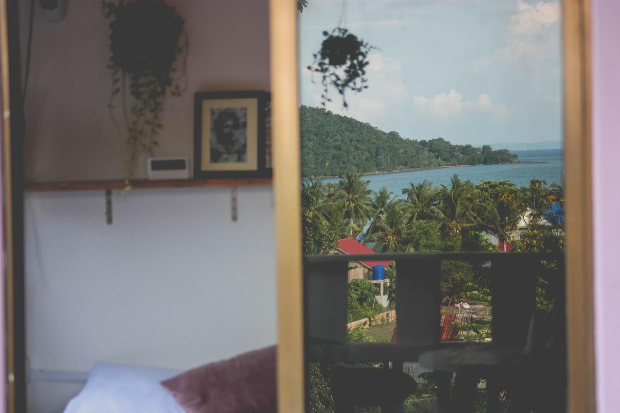 Dahlia Guesthouse Koh Rong Sanloem Exterior photo